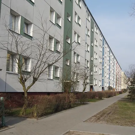Apartament 22 *